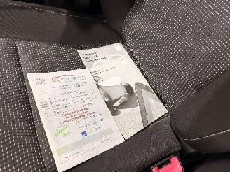 Toyota Auris HB 1.8 Hybrid Comfort picture 22