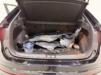 Volkswagen Taigo 1.0 TSI R Line Business Black Aut7 Pano picture 34