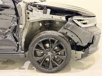 Volkswagen Taigo 1.0 TSI R Line Business Black Aut7 Pano picture 16