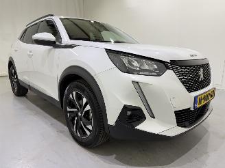 skadebil auto Peugeot 2008 1.2 Blue Lease Allure 2021/10