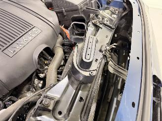 Lynk & Co 01 1.5 Plug-in Hybrid Pano/Apple picture 25