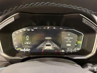 Lynk & Co 01 1.5 Plug-in Hybrid Pano/Apple picture 9