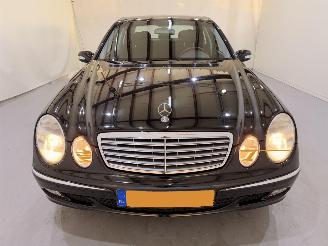 Mercedes E-klasse Sedan E200 K Avantgarde Aut picture 2