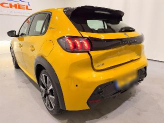 Peugeot 208 1.2 GT 130 Automaat picture 4