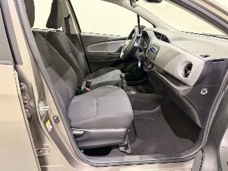 Toyota Yaris HB 1.0 VVT-i Aspiration picture 19