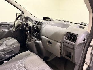 Peugeot Expert 2.0 HDI 135 Dub.Cabine 5p L2 Airco picture 8