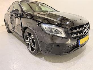 skadebil auto Mercedes GLA 220 4Matic Premium Plus AMG Aut7 2017/12