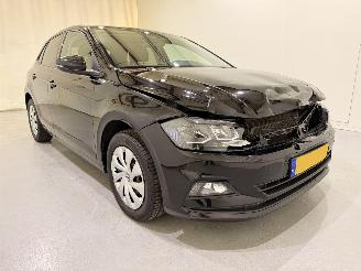 skadebil auto Volkswagen Polo HB VI 1.0 TSI Comf. Bus. Navi/Pano 2018/11