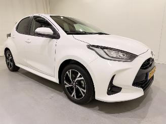 krockskadad bil auto Toyota Yaris 1.5 Hybrid 115 Dynamic 2025/6