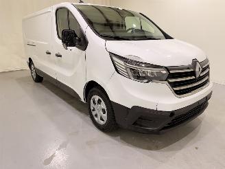 Renault Trafic 2.0 Blue dCi 150 Comfort Automatic picture 41