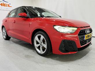 uszkodzony samochody osobowe Audi A1 Sportback 30 TFSI S Line pro 2019/1
