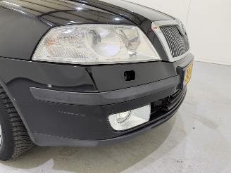 Skoda Octavia Combi 1.6 FSI Elegance Navi/Clima picture 29