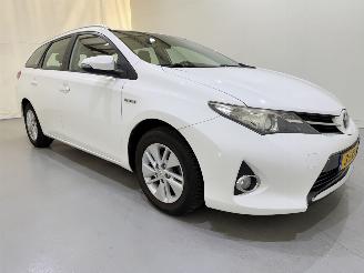 krockskadad bil auto Toyota Auris Touring Sports 1.8 Hybrid Aspiration Navi/Clima 2013/10