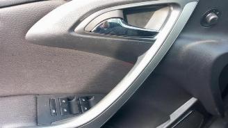 Opel Astra Astra J Sports Tourer (PD8/PE8/PF8), Combi, 2010 / 2015 1.7 CDTi 16V picture 19