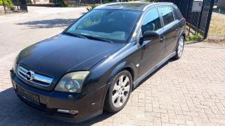 Opel Signum Signum (F48), Hatchback 5-drs, 2003 / 2008 3.2 V6 24V picture 3
