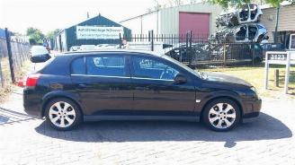 Opel Signum Signum (F48), Hatchback 5-drs, 2003 / 2008 3.2 V6 24V picture 8