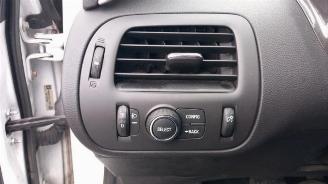 Opel Ampera Ampera, Hatchback, 2011 / 2015 1.4 16V picture 26