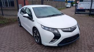 Vrakbiler auto Opel Ampera Ampera, Hatchback, 2011 / 2015 1.4 16V 2013/12