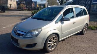 Opel Zafira Zafira (M75), MPV, 2005 / 2015 2.2 16V Direct Ecotec picture 3