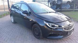 Coche siniestrado Opel Astra Astra K Sports Tourer, Combi, 2015 / 2022 1.6 CDTI 136 16V 2016/5