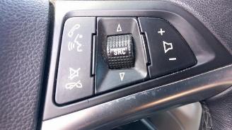 Opel Astra Astra J (PC6/PD6/PE6/PF6), Hatchback 5-drs, 2009 / 2015 1.7 CDTi 16V 110 picture 24