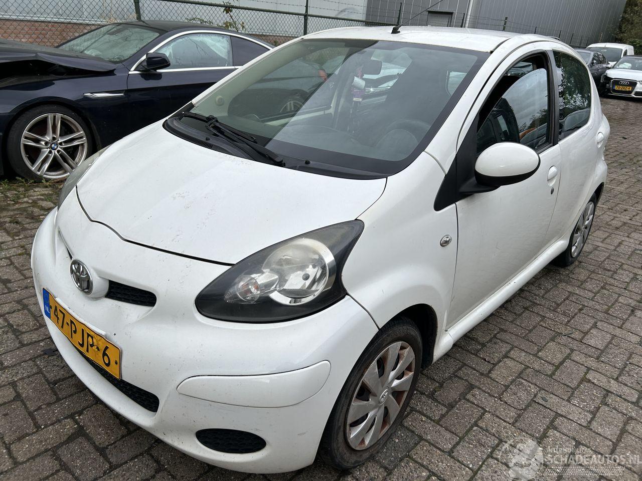 Toyota Aygo 1.0-12V   Comfort Navigatie