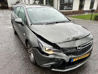 Opel Astra Sports Tourer 1.0 Turbo  120 Jaar Edition picture 4