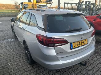 Opel Astra Sports Tourer 1.2 Ultimate picture 5