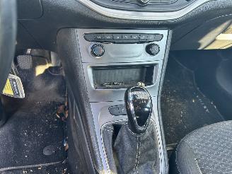 Opel Astra Sports Tourer 1.5 CDTI  Launch Edition   ( met motorschade ) picture 10