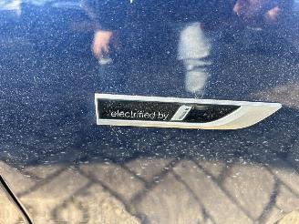 BMW 3-serie 320e  Hybrid Automaat Stationcar picture 7