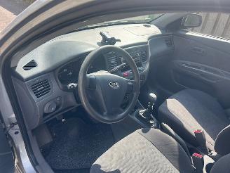 Kia Rio 1.4  X-pect   5 Drs picture 9