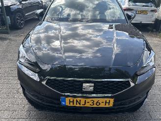 Seat Leon SportsTourer  1.5 Hybird Automaat  ( 1283 KM ) picture 2