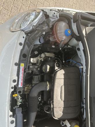 Fiat 500 1.0 Urban Hybrid picture 8