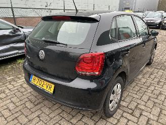 Volkswagen Polo 1.2 EasyLine  5 Drs picture 3