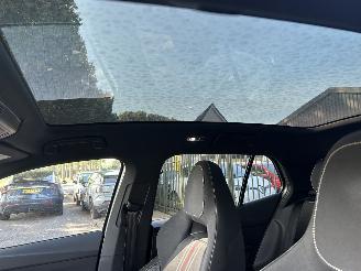 Skoda Fabia 1.0 TSI   Automaat  Monte Carlo  ( Panoramadak ) picture 15