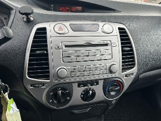 Hyundai I-20 1.2   5 Drs picture 10