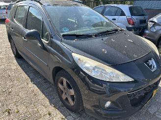 Peugeot 207 SW  1.4 picture 3