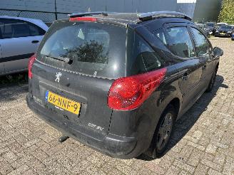 Peugeot 207 SW  1.4 picture 4