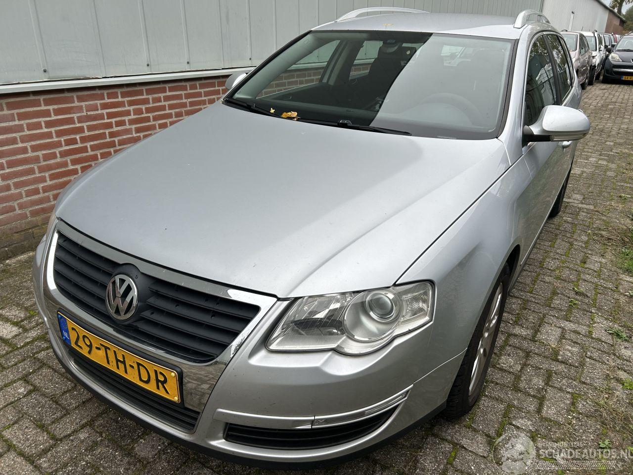 Volkswagen Passat Stationcar  2.0