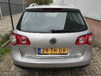 Volkswagen Passat Stationcar  2.0 picture 7