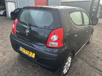 Nissan Pixo 1.0 Automaat picture 4