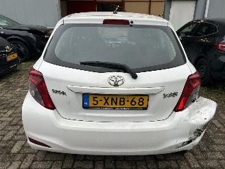 Toyota Yaris 1.0 VVT-I  Now picture 6