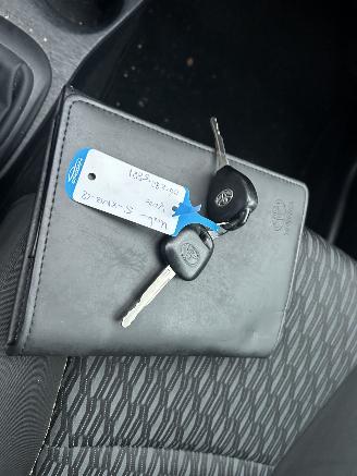 Toyota Yaris 1.0 VVT-I  Now picture 8