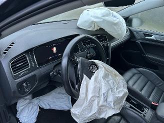 Volkswagen e-Golf Automaat picture 15