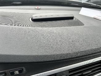 Volvo V-70 2.0  T   R-Edition  Automaat picture 10