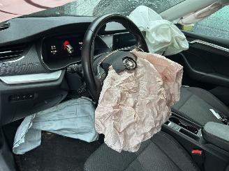 Skoda Octavia Combi 1.5 TSI  Greentech First Edition picture 11