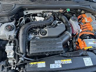 Volkswagen Golf 1.5 eHybrid Life Edition  Automaat  5 Drs ( Panoramadak ) picture 9