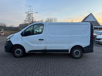 Opel Vivaro 1.6 CDTI picture 14