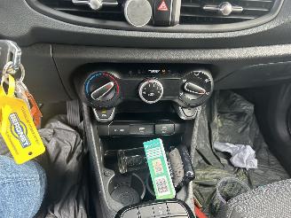 Kia Picanto 1.0 DPI  Dynamic Line  Automaat  ( Nieuw prijs 22500,00 ) picture 14