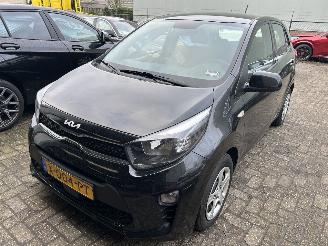 skadebil auto Kia Picanto 1.0 DPI Comfortline 2024/2